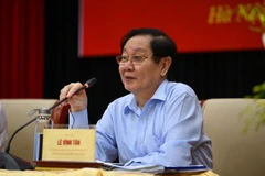 Cụ thể, ông Lê Vĩnh Tân, Bộ trưởng Bộ Nội vụ làm Phó Chủ tịch Thường trực thay bà Trần Thị Hà đã nghỉ hưu. (Ảnh: Diễm Quỳnh/TTXVN phát)