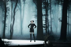 Hoa hồng đen: Những phụ nữ bí ẩn nhưng đầy mê hoặc của Hà Linh Thư