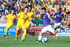 Bên cạnh Văn Quyết, ai là cầu thủ xuất sắc nhất V-League 2019?