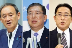 (Từ trái qua phải) Chánh văn phòng nội các Yoshihide Suga, cựu Tổng thư ký LDP Ishiba Shigeru và Trưởng ban Nghiên cứu chính sách Fumio Kishida. (Nguồn: AFP/Yonhap)