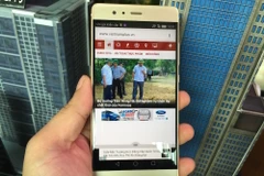 Mặt trước của Huawei P9. (Ảnh: PV/Vietnam+)