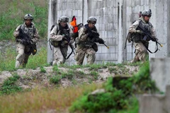 Binh sỹ Mỹ tham gia cuộc tập trận chung Hàn Quốc-Mỹ tại Pocheon, Hàn Quốc. (Ảnh: AFP/TTXVN)