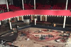 Hiện trường vụ tấn công khủng bố ở nhà hát Bataclan. (Nguồn: mirrorpix)