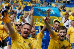 Các cổ động viên Ukraine. (Nguồn: EPA/TTXVN)