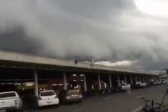 Đám mây đáng sợ ở Ubon Ratchathani. (Nguồn: bangkokpost.com)