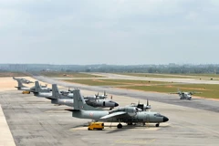 Máy bay AN-32 tại căn cứ không quân Yelahanka ở Bangalore, Ấn Độ ngày 3/10/2013. (Nguồn: AFP/TTXVN)