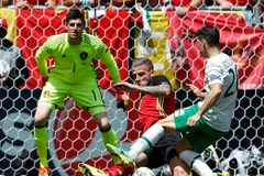 Wes Hoolahan và các đồng đội phải giành chiến thắng đậm trước Italy để nuôi mộng lọt vào vòng sau. (Nguồn: AP)