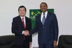 Chủ tịch nước Trương Tấn Sang gặp Chủ tịch Đảng CCM Tanzania Jakaya Mrisho Kikwete. (Ảnh: Nguyễn Khang/TTXVN)