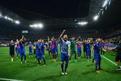Các cầu thủ Iceland ăn mừng chiến thắng lịch sử trước Anh ở vòng 1/8 EURO 2016. (Nguồn: UEFA)