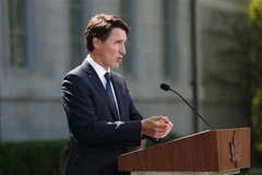 Thủ tướng Canada Justin Trudeau phát biểu tại Ottawa ngày 15/8/2021. (Ảnh: AFP/ TTXVN)