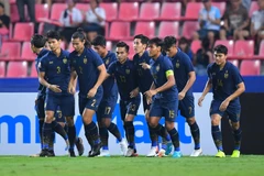 Theo huấn luyện viên Mano Polkin, các cầu thủ Thái Lan đang đạt điểm rơi về thể lực. (Nguồn: goal.com)