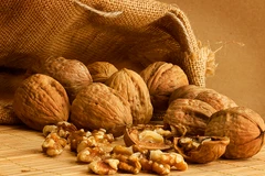 Walnuts Australia ngừng chế biến quả óc chó tại Việt Nam
