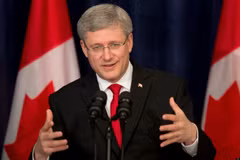 Canada trừng phạt kinh tế với quan chức thời Yanukovych