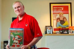 Bộ sưu tập truyện siêu anh hùng được bán với giá 1,5 triệu USD