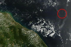 Malaysia cân nhắc hạ quỹ đạo vệ tinh sau vụ rơi máy bay MH370