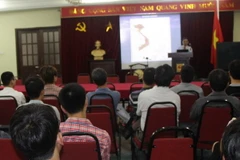 Đại sứ Nguyễn Hồng Thao chia sẻ thông tin về hành động trái phép của Trung Quốc tại Biển Đông. (Ảnh: Dung-Giáp/Vietnam+)