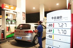 Nhu cầu năng lượng tăng kìm đà đi xuống của giá dầu