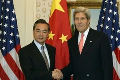 Ngoại trưởng Vương Nghị hội đàm với Đại sứ Mỹ tại Trung Quốc 