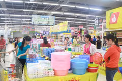 Ngành sản xuất đứng đầu về nhu cầu tuyển dụng nhân sự cao cấp 