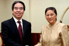 Đoàn cấp cao Ngân hàng Nhà nước Việt Nam thăm Lào