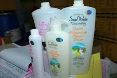 Hà Nội: Phát hiện cơ sở sản xuất sữa tắm giả thương hiệu ngoại