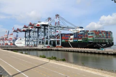 Cảng Quốc tế Cái Mép (Bà Rịa-Vũng Tàu). (Ảnh: Mạnh Dương/TTXVN)