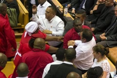 Tổng thống Nam Phi bị cáo buộc tham nhũng 23 triệu USD