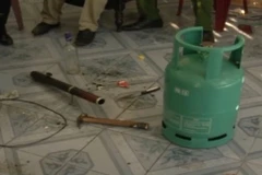 Ninh Bình bắt đối tượng giữ người trái phép, dọa cho nổ bình ga