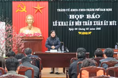 Phục dựng lễ rước kiệu Ngọc Lộ tại lễ hội khai ấn Đền Trần