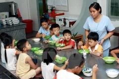 TP. HCM chỉ đạo xử nghiêm các bảo mẫu hành hạ trẻ nhiễm HIV