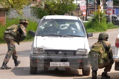 Binh sỹ Ấn Độ trong cuộc đọ súng với những kẻ tấn công tại đồn cảnh sát ở thị trấn Dinanagar. Ảnh minh họa. (Nguồn: AFP/TTXVN)