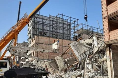 Hiện trường vụ sập nhà. (Nguồn: Iran International)