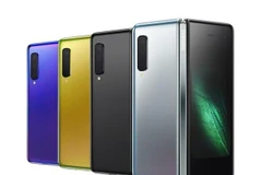 Điện thoại Galaxy Fold của Samsung được giới thiệu tại San Francisco, Mỹ, ngày 20/2/2019. (Ảnh: Yonhap/ TTXVN)