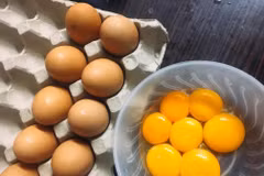 Những cách tái sử dụng khay đựng trứng tiện lợi không ngờ