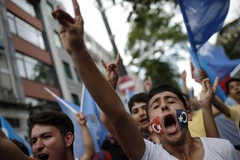 Biểu tình chống Trung Quốc bùng phát dữ dội tại Thổ Nhĩ Kỳ