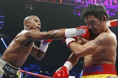 Mayweather đánh bại Pacquiao bằng tính điểm sau 12 hiệp