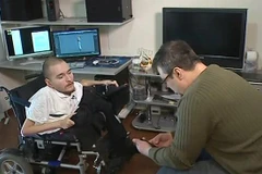 Lộ diện người đầu tiên phẫu thuật ghép đầu trên thế giới