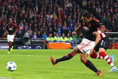 Memphis Depay chỉ có thể tỏa sáng ở Champions League?