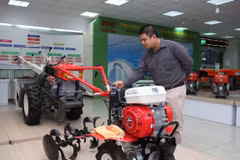 Nhiều máy nông nghiệp đã được VEAM nội địa hóa. (Ảnh: Doãn Đức/Vietnam+)
