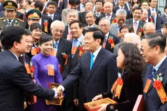 Chủ tịch nước Trương Tấn Sang gặp mặt thầy thuốc tiêu biểu toàn quốc