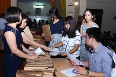 Mùa tuyển sinh năm 2016, lần đầu tiên xuất hiện hình thức tuyển sinh chung theo nhóm trường.