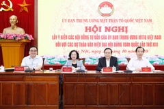 Bà Trương Thị Mai, Ủy viên Bộ Chính trị, Bí thư Trung ương Đảng, Trưởng Ban Dân vận Trung ương và ông Trần Thanh Mẫn, Bí thư Trung ương Đảng, Chủ tịch Ủy ban Trung ương MTTQ Việt Nam Trần Thanh Mẫn chủ trì hội nghị. (Ảnh: Dương Giang/TTXVN)