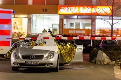 Hiện trường vụ xả súng tại Hanau, Đức, ngày 20/2/2020. (Ảnh: THX/ TTXVN)