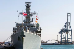Tàu chiến HMS Montrose của Hải quân Hoàng gia Anh. (Ảnh: AFP/ TTXVN)
