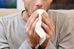 Cần Thơ: Cứu sống một bệnh nhân bị ''ho ra máu sét đánh'' nguy hiểm