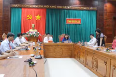 Quang cảnh buổi làm việc. (Ảnh: Hoài Thu/TTXVN)