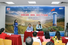 Quang cảnh buổi họp báo. (Ảnh: Xuân Khu/TTXVN)