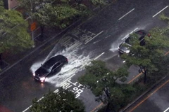 Bão Haishen đổ bộ gây mưa lớn tại thành phố Busan, Hàn Quốc ngày 7/9/2020. (Ảnh: Yonhap/TTXVN)