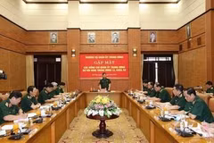 Gặp mặt các đại biểu quân đội dự Hội nghị lần thứ 12 Ban Chấp hành Trung ương khóa XII. (Ảnh: TTXVN phát)