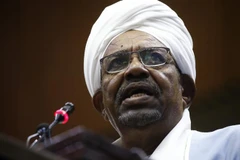 Ông Omar al-Bashir khi đang trên cương vị Tổng thống Sudan, phát biểu tại cuộc họp ở thủ đô Khartoum ngày 1/4/2019. (Ảnh tư liệu nguồn: AFP/TTXVN)